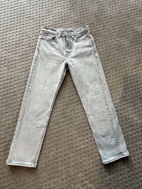 Levi's Women's Wedgie Straight Leg Jeans in Light Gray Wash